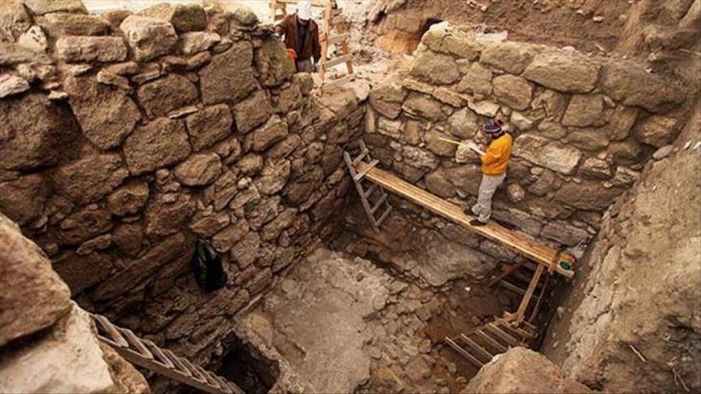 باستان شناسی هزاره پنجم پیش از میلاد فلات مرکزی و چالشهای پیش رو